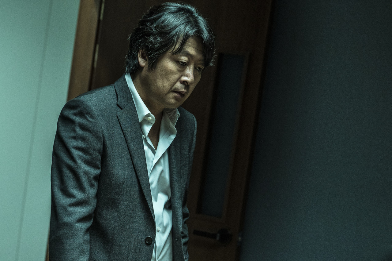 범인은 이미 잡혔다... 그런데 추가 살인이라니? 영화 암수살인(2018) 리뷰